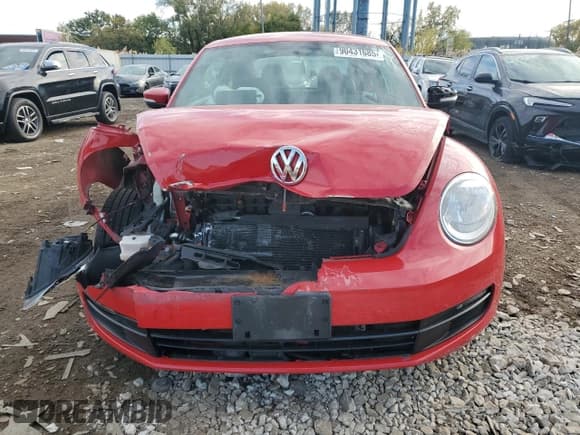 ✅ 2012 Volkswagen Beetle 2.5L PZEV • VIN: 3VWJP7AT9CM609510 • Лот: 90431685. Опубликован ранее на Copart с пробегом 126 604 миль. Бесплатный доступ к архиву аукционных продаж из США и подробный отчёт об истории автомобиля на DreamBid. Изображение 5.