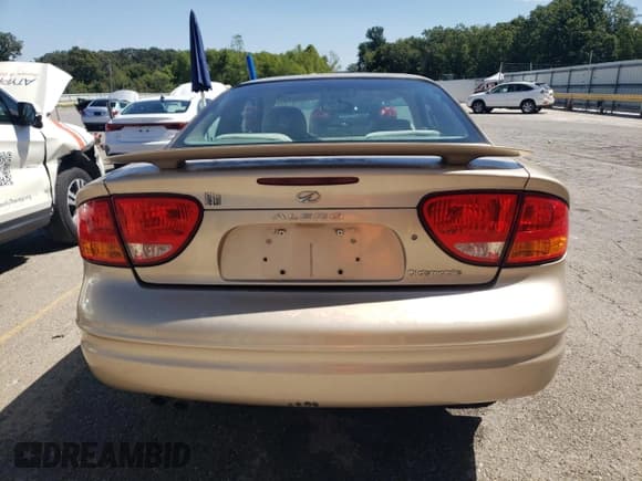 ✅ 2001 Oldsmobile Alero GL1 • VIN: 1G3NL12TX1C196166 • Lot: 70181995. Listed on Copart with 147,452 mi. Free auction sales archive from the USA and detailed vehicle history report at DreamBid. Image 6.