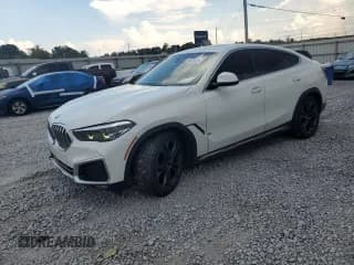 ✅ 2020 BMW X6 sDrive40i • VIN: 5UXCY4C03L9D04661 • Лот: 69578305. Опубликован ранее на Copart с пробегом 185 308 миль. Бесплатный доступ к архиву аукционных продаж из США и подробный отчёт об истории автомобиля на DreamBid. Изображение 1.