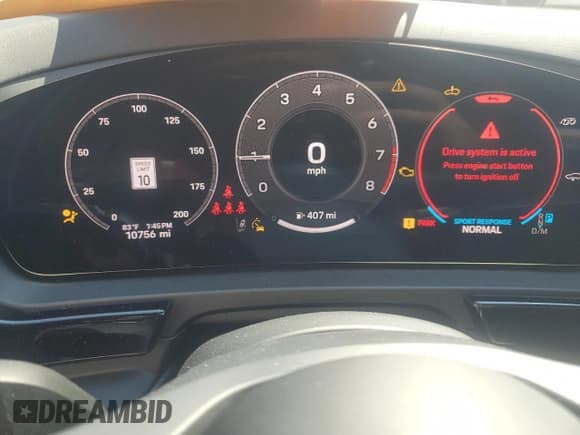 ✅ 2025 Porsche Cayenne S • VIN: WP1BL2AY9SDA39048 • Lot: 80760785. Wystawiony na Copart z przebiegiem 10 756 mil. Bezpłatny archiwum sprzedaży aukcyjnych z USA i szczegółowy raport historii pojazdu na DreamBid. Zdjęcie 9.