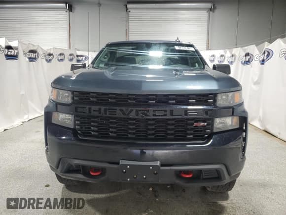 ✅ 2021 Chevrolet Silverado 1500 Custom Trail Boss • VIN: 1GCPYCEF3MZ234429 • Lot: 81342815. Wystawiony na Copart z przebiegiem 177 446 mil. Bezpłatny archiwum sprzedaży aukcyjnych z USA i szczegółowy raport historii pojazdu na DreamBid. Zdjęcie 5.