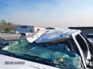 ✅ 2004 Chevrolet Silverado 2500HD LS • VIN: 1GCHK23U14F224758 • Lot: 41459884. Wystawiony na IAAI z przebiegiem Nie podano. Bezpłatny archiwum sprzedaży aukcyjnych z USA i szczegółowy raport historii pojazdu na DreamBid. Zdjęcie 6.