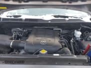 ✅ 2016 Toyota Sequoia Limited • VIN: 5TDJY5G1XGS127354 • Lot: 41291303. Wystawiony na IAAI z przebiegiem 106 327 mil. Bezpłatny archiwum sprzedaży aukcyjnych z USA i szczegółowy raport historii pojazdu na DreamBid. Zdjęcie 10.