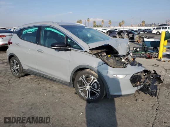 ✅ 2020 Chevrolet Bolt EV Premier • VIN: 1G1FZ6S03L4124852 • Лот: 42790455. Опубликован ранее на Copart с пробегом 40 413 миль. Бесплатный доступ к архиву аукционных продаж из США и подробный отчёт об истории автомобиля на DreamBid. Изображение 4.