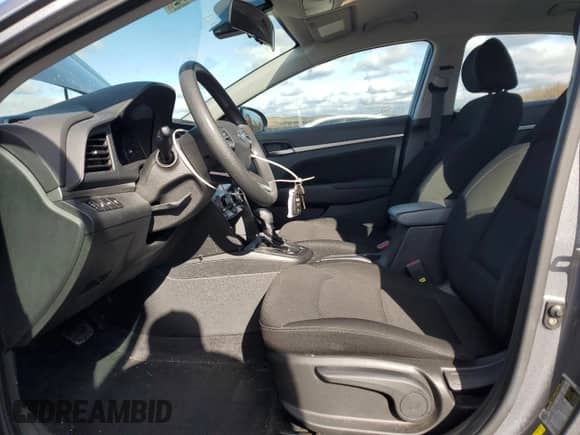 2019 Hyundai Elantra SEL z VIN KMHD84LF1KU836439, wystawiony jako Copart lot #90638005 z przebiegiem 38 205 mil mil oraz Szkoda całkowita • Salvage title. Historia ofert i sprzedaży dostępna na DreamBid. Obrazek 7.