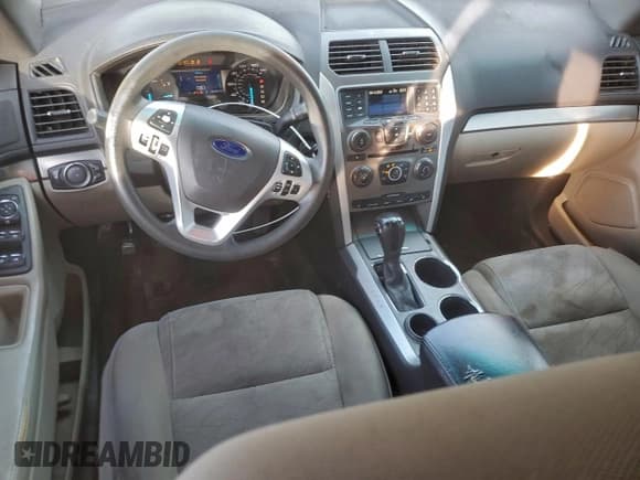 ✅ 2013 Ford Explorer • VIN: 1FM5K7B88DGC24962 • Lot: 94066055. Wystawiony na Copart z przebiegiem 148 169 mil. Bezpłatny archiwum sprzedaży aukcyjnych z USA i szczegółowy raport historii pojazdu na DreamBid. Zdjęcie 8.