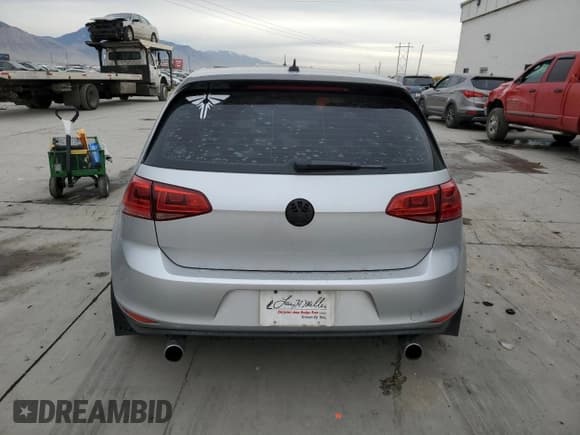 ✅ 2017 Volkswagen Golf GTI S • VIN: 3VW5T7AU6HM058918 • Lot: 92686435. Listed on Copart with 123,843 mi. Free auction sales archive from the USA and detailed vehicle history report at DreamBid. Image 6.