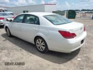 ✅ 2008 Toyota Avalon XL • VIN: 4T1BK36B68U320260 • Лот: 42791036. Опубликован ранее на IAAI с пробегом 171 959 миль. Бесплатный доступ к архиву аукционных продаж из США и подробный отчёт об истории автомобиля на DreamBid. Изображение 3.