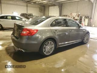 ✅ 2011 Suzuki Kizashi GTS Sport • VIN: JS2RF9A62B6110308 • Lot: 78055734. Listed on Copart with 132,495 mi. Free auction sales archive from the USA and detailed vehicle history report at DreamBid. Image 3.