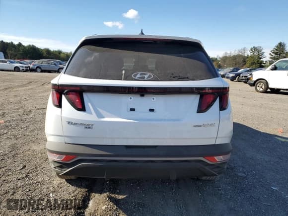 ✅ 2024 Hyundai Tucson Blue • VIN: KM8JBCD14RU192785 • Lot: 75837534. Wystawiony na Copart z przebiegiem 4 476 mil. Bezpłatny archiwum sprzedaży aukcyjnych z USA i szczegółowy raport historii pojazdu na DreamBid. Zdjęcie 6.