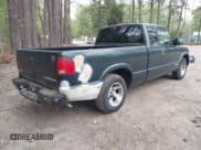 ✅ 2003 Chevrolet S-10 • VIN: 1GCCS19H938228381 • Лот: 42018266. Опубликован ранее на IAAI с пробегом 167 652 миль. Бесплатный доступ к архиву аукционных продаж из США и подробный отчёт об истории автомобиля на DreamBid. Изображение 4.