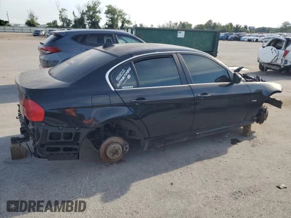 ✅ 2011 BMW 3 Series 335d • VIN: WBAPN7C57BA948941 • Лот: 60316035. Опубликован ранее на Copart с пробегом 116 715 миль. Бесплатный доступ к архиву аукционных продаж из США и подробный отчёт об истории автомобиля на DreamBid. Изображение 3.