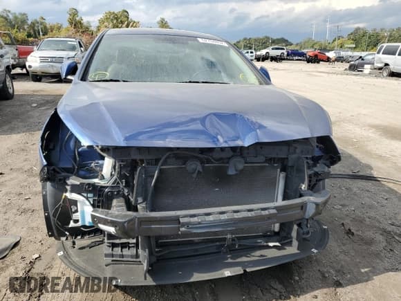 ✅ 2017 Hyundai Sonata Sport • VIN: 5NPE34AF5HH530051 • Lot: 62704852. Listed on Copart with 77,639 mi. Free auction sales archive from the USA and detailed vehicle history report at DreamBid. Image 9.