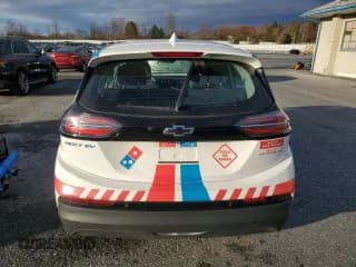 ✅ 2023 Chevrolet Bolt EV 1LT • VIN: 1G1FW6S05P4169810 • Lot: 85746774. Wystawiony na Copart z przebiegiem 15 183 mil. Bezpłatny archiwum sprzedaży aukcyjnych z USA i szczegółowy raport historii pojazdu na DreamBid. Zdjęcie 6.