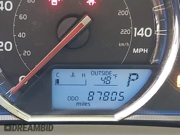 ✅ 2015 Toyota RAV4 Limited • VIN: JTMDFREV2FD174758 • Lot: 43741561. Listed on IAAI with 87,805 mi. Free auction sales archive from the USA and detailed vehicle history report at DreamBid. Image 15.