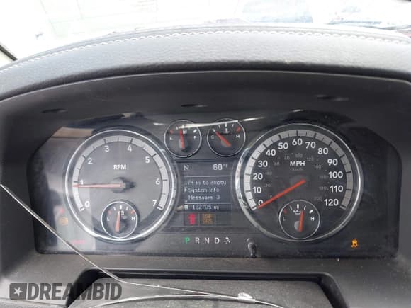 ✅ 2009 Dodge 1500 SLT • VIN: 1D3HV18T29S708378 • Lot: 41721700. Wystawiony na IAAI z przebiegiem 182 705 mil. Bezpłatny archiwum sprzedaży aukcyjnych z USA i szczegółowy raport historii pojazdu na DreamBid. Zdjęcie 7.