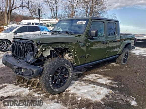 ✅ 2022 Jeep Gladiator Sport • VIN: 1C6HJTAG6NL135672 • Лот: 96065085. Опубликован ранее на Copart с пробегом 73 881 миль. Бесплатный доступ к архиву аукционных продаж из США и подробный отчёт об истории автомобиля на DreamBid. Изображение 1.