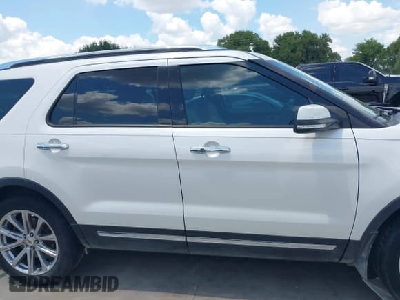 ✅ 2016 Ford Explorer Limited • VIN: 1FM5K7FH4GGA70846 • Лот: 42926204. Опубликован ранее на IAAI с пробегом 174 736 миль. Бесплатный доступ к архиву аукционных продаж из США и подробный отчёт об истории автомобиля на DreamBid. Изображение 14.