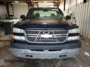 ✅ 2005 Chevrolet Silverado 2500HD • VIN: 1GCHK24G05E325497 • Лот: 75963434. Опубликован ранее на Copart с пробегом 147 222 миль. Бесплатный доступ к архиву аукционных продаж из США и подробный отчёт об истории автомобиля на DreamBid. Изображение 5.