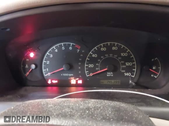 ✅ 2002 Hyundai Elantra GLS • VIN: KMHDN45D32U460878 • Lot: 41407001. Wystawiony na IAAI z przebiegiem 145 399 mil. Bezpłatny archiwum sprzedaży aukcyjnych z USA i szczegółowy raport historii pojazdu na DreamBid. Zdjęcie 7.