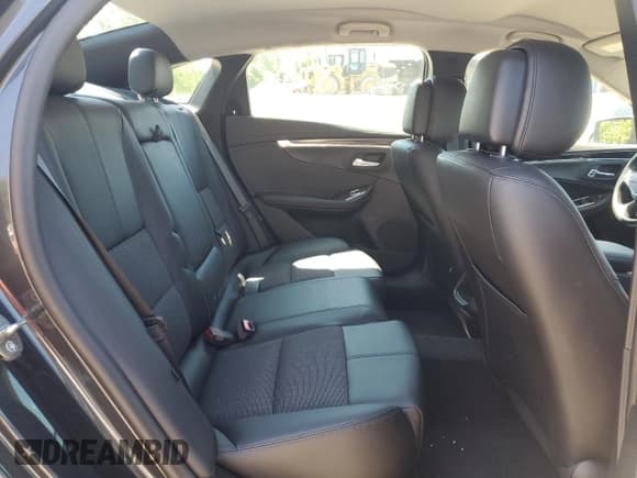 ✅ 2014 Chevrolet Impala LT Eco • VIN: 2G1135SR8E9190608 • Лот: 60490124. Опубликован ранее на Copart с пробегом 77 845 миль. Бесплатный доступ к архиву аукционных продаж из США и подробный отчёт об истории автомобиля на DreamBid. Изображение 10.