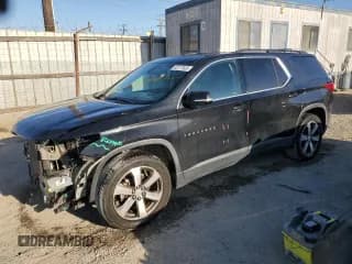 ✅ 2019 Chevrolet Traverse LT • VIN: 1GNERHKW7KJ158741 • Lot: 82277685. Wystawiony na Copart z przebiegiem 50 533 mil. Bezpłatny archiwum sprzedaży aukcyjnych z USA i szczegółowy raport historii pojazdu na DreamBid. Zdjęcie 1.