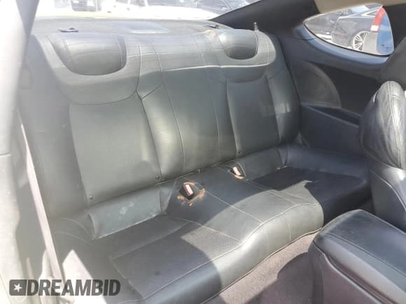 ✅ 2010 Hyundai Genesis Coupe Grand Touring • VIN: KMHHU6KH6AU012429 • Lot: 63928925. Listed on Copart with 117,680 mi. Free auction sales archive from the USA and detailed vehicle history report at DreamBid. Image 10.