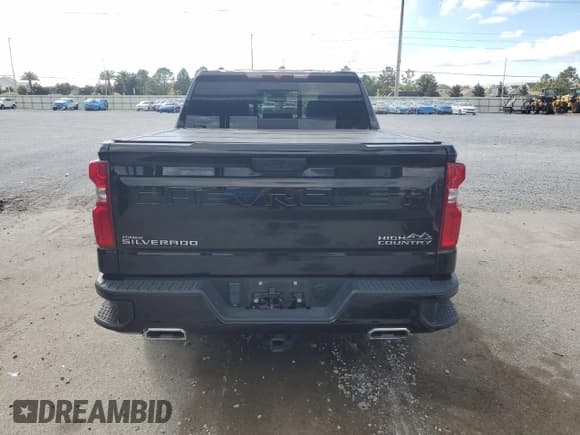 ✅ 2022 Chevrolet Silverado 1500 • VIN: 1GCUDJET4NZ633022 • Лот: 85700345. Опубликован ранее на Copart с пробегом 72 731 миль. Бесплатный доступ к архиву аукционных продаж из США и подробный отчёт об истории автомобиля на DreamBid. Изображение 6.