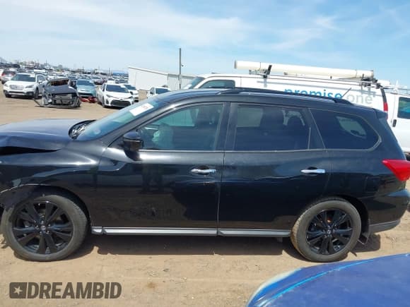 ✅ 2018 Nissan Pathfinder S • VIN: 5N1DR2MN7JC647693 • Лот: 42150728. Опубликован ранее на IAAI с пробегом 155 503 миль. Бесплатный доступ к архиву аукционных продаж из США и подробный отчёт об истории автомобиля на DreamBid. Изображение 14.