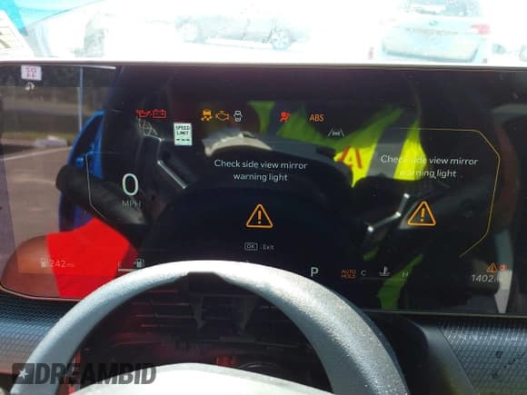 ✅ 2025 Kia K4 GT-Line • VIN: 3KPFW4DE5SE138701 • Lot: 42815133. Wystawiony na IAAI z przebiegiem 1 402 mil. Bezpłatny archiwum sprzedaży aukcyjnych z USA i szczegółowy raport historii pojazdu na DreamBid. Zdjęcie 7.