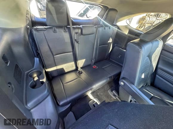 ✅ 2020 Toyota Highlander XLE • VIN: 5TDGZRAH2LS502944 • Лот: 95216085. Опубликован ранее на Copart с пробегом 141 315 миль. Бесплатный доступ к архиву аукционных продаж из США и подробный отчёт об истории автомобиля на DreamBid. Изображение 6.