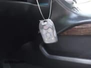 ✅ 2017 Chevrolet Suburban LT • VIN: 1GNSKHKC6HR241424 • Lot: 43352979. Wystawiony na IAAI z przebiegiem 137 631 mil. Bezpłatny archiwum sprzedaży aukcyjnych z USA i szczegółowy raport historii pojazdu na DreamBid. Zdjęcie 11.