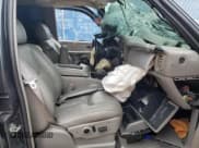 ✅ 2004 Chevrolet Silverado 2500HD LS • VIN: 1GCHK23184F174205 • Lot: 66842042. Wystawiony na Copart z przebiegiem Nie podano. Bezpłatny archiwum sprzedaży aukcyjnych z USA i szczegółowy raport historii pojazdu na DreamBid. Zdjęcie 5.