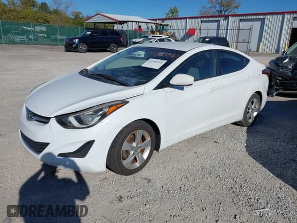 ✅ 2016 Hyundai Elantra SE • VIN: 5NPDH4AE8GH766308 • Lot: 43450761. Listed on IAAI with 63,028 mi. Free auction sales archive from the USA and detailed vehicle history report at DreamBid. Image 17.