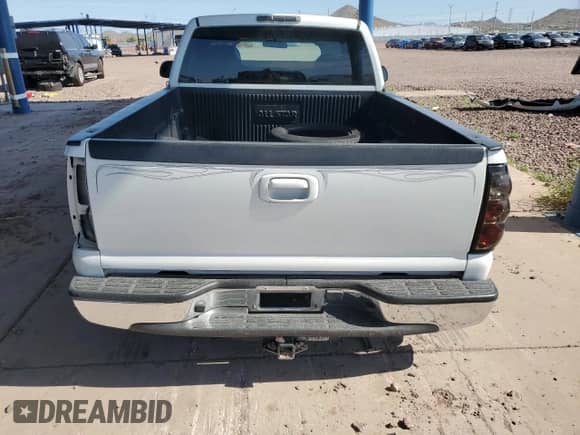 ✅ 2002 Chevrolet Silverado 1500 • VIN: 1GCEC14X42Z195786 • Lot: 66813284. Wystawiony na Copart z przebiegiem 113 104 mil mil. Skorzystaj z bezpłatnego archiwum sprzedaży aukcyjnych z USA i zobacz szczegółowy raport historii pojazdu na DreamBid. Zdjęcie 10.