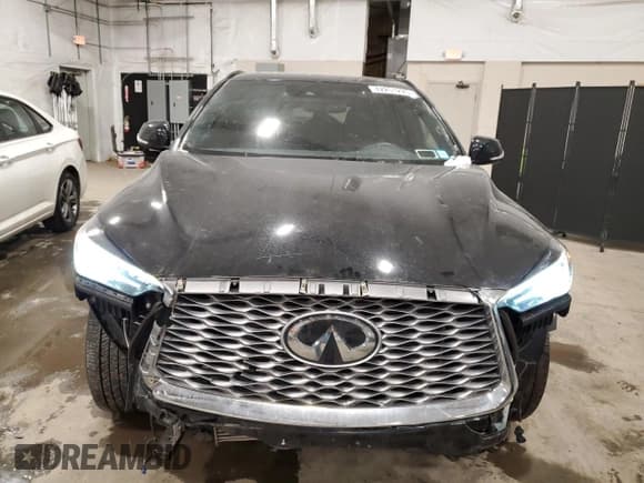 ✅ 2022 Infiniti QX55 Luxe • VIN: 3PCAJ5J39NF106026 • Lot: 42251225. Wystawiony na Copart z przebiegiem 59 719 mil. Bezpłatny archiwum sprzedaży aukcyjnych z USA i szczegółowy raport historii pojazdu na DreamBid. Zdjęcie 5.