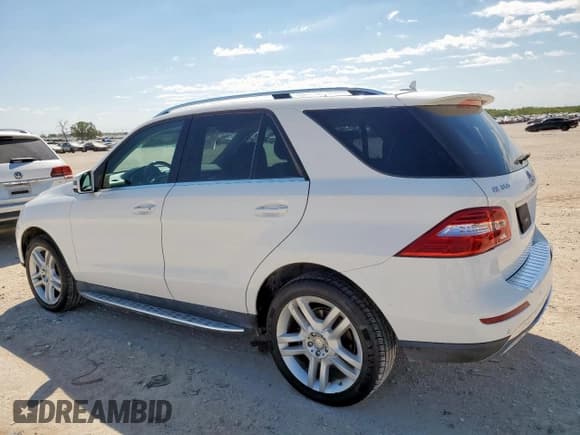 ✅ 2015 Mercedes-Benz M 350 • VIN: 4JGDA5JBXFA618002 • Lot: 84454465. Listed on Copart with 118,819 mi. Free auction sales archive from the USA and detailed vehicle history report at DreamBid. Image 2.