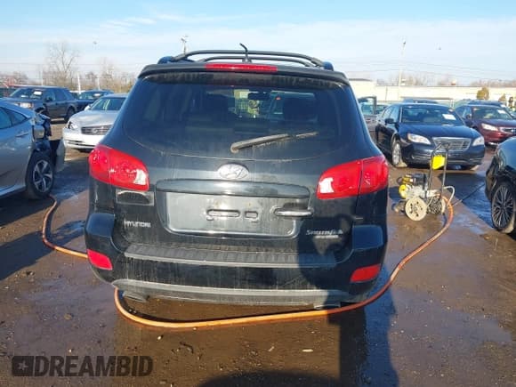 ✅ 2009 Hyundai Santa Fe Limited • VIN: 5NMSH73E19H319423 • Lot: 43725230. Listed on IAAI with 296,353 mi. Free auction sales archive from the USA and detailed vehicle history report at DreamBid. Image 16.