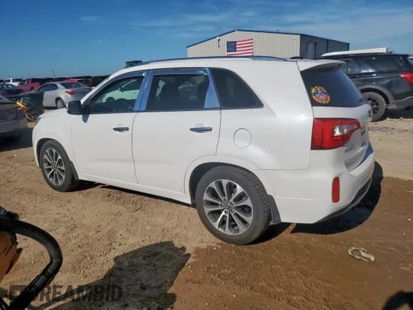 ✅ 2014 Kia Sorento SX • VIN: 5XYKW4A71EG441468 • Лот: 66692685. Опубликован ранее на Copart с пробегом 161 686 миль. Бесплатный доступ к архиву аукционных продаж из США и подробный отчёт об истории автомобиля на DreamBid. Изображение 2.