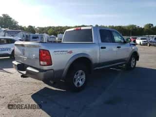 2010 Dodge 1500 SLT z VIN 1D7RV1CP4AS114358, wystawiony jako Copart lot #71503804 z przebiegiem 113 803 mil mil oraz Szkoda całkowita • Salvage title. Historia ofert i sprzedaży dostępna na DreamBid. Obrazek 3.