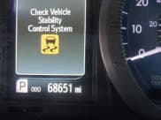 ✅ 2019 Toyota Sienna XLE • VIN: 5TDDZ3DC1KS224861 • Lot: 42093799. Listed on IAAI with 68,651 mi. Free auction sales archive from the USA and detailed vehicle history report at DreamBid. Image 15.