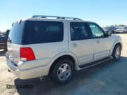 ✅ 2005 Ford Expedition Limited • VIN: 1FMFU20525LA93434 • Lot: 41787625. Listed on IAAI with 242,057 mi. Free auction sales archive from the USA and detailed vehicle history report at DreamBid. Image 4.