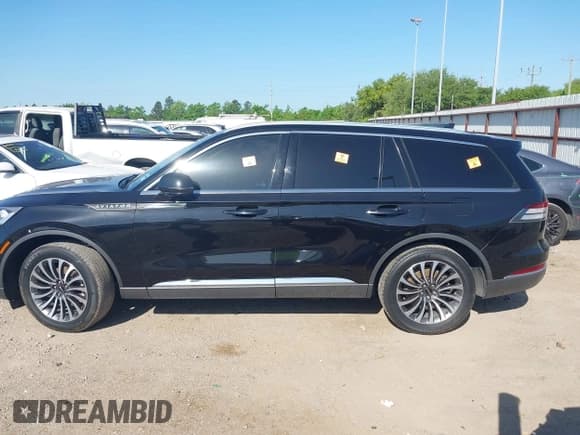 ✅ 2022 Lincoln Aviator Standard • VIN: 5LM5J6XC7NGL22020 • Lot: 41976643. Listed on IAAI with 72,208 mi. Free auction sales archive from the USA and detailed vehicle history report at DreamBid. Image 14.