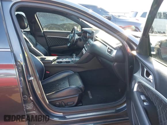 ✅ 2019 Genesis G70 Advanced • VIN: KMTG44LA6KU026842 • Lot: 41287135. Listed on IAAI with 124,608 mi. Free auction sales archive from the USA and detailed vehicle history report at DreamBid. Image 5.