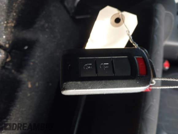 ✅ 2021 Mitsubishi Outlander SE • VIN: JA4APVAU9MU001686 • Lot: 43558244. Listed on IAAI with 60,061 mi. Free auction sales archive from the USA and detailed vehicle history report at DreamBid. Image 11.