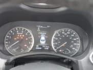 ✅ 2018 Infiniti Q50 Luxe • VIN: JN1EV7AP0JM357235 • Lot: 43585839. Wystawiony na IAAI z przebiegiem 79 314 mil. Bezpłatny archiwum sprzedaży aukcyjnych z USA i szczegółowy raport historii pojazdu na DreamBid. Zdjęcie 7.