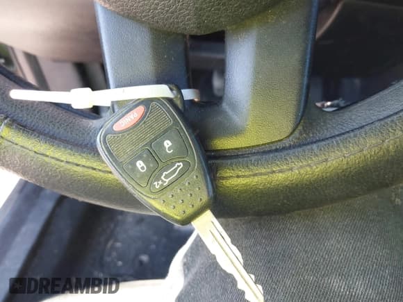 ✅ 2013 Dodge Avenger SE • VIN: 1C3CDZAB5DN590067 • Лот: 41247641. Опубликован ранее на IAAI с пробегом 223 789 миль. Бесплатный доступ к архиву аукционных продаж из США и подробный отчёт об истории автомобиля на DreamBid. Изображение 11.