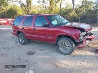 2003 Chevrolet Blazer LS z VIN 1GNCS13X73K103616, wystawiony jako IAAI lot #43478103 z przebiegiem 274 996 mil mil oraz . Historia ofert i sprzedaży dostępna na DreamBid. Obrazek 1.