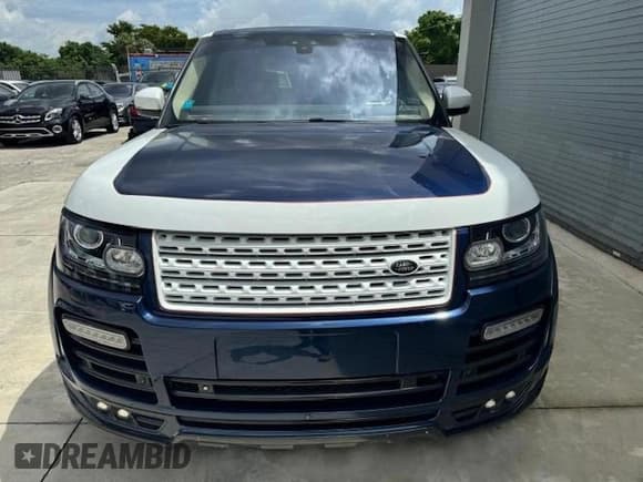 ✅ 2017 Land Rover Range Rover • VIN: SALGS2FE1HA356141 • Lot: 84159094. Wystawiony na Copart z przebiegiem 57 214 mil. Bezpłatny archiwum sprzedaży aukcyjnych z USA i szczegółowy raport historii pojazdu na DreamBid. Zdjęcie 5.