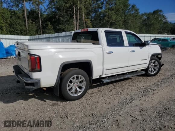 ✅ 2018 GMC Sierra 1500 SLT • VIN: 3GTU2NECXJG543266 • Лот: 81899105. Опубликован ранее на Copart с пробегом 111 574 миль. Бесплатный доступ к архиву аукционных продаж из США и подробный отчёт об истории автомобиля на DreamBid. Изображение 3.